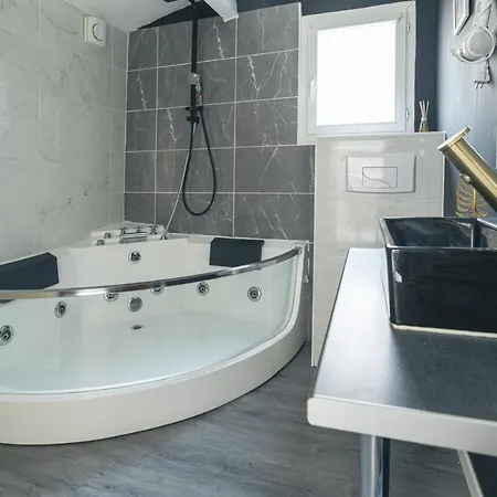 Jacuzzi Terrasse Centre Narbona